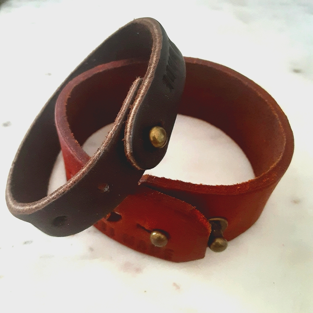 New Leather bracelet set